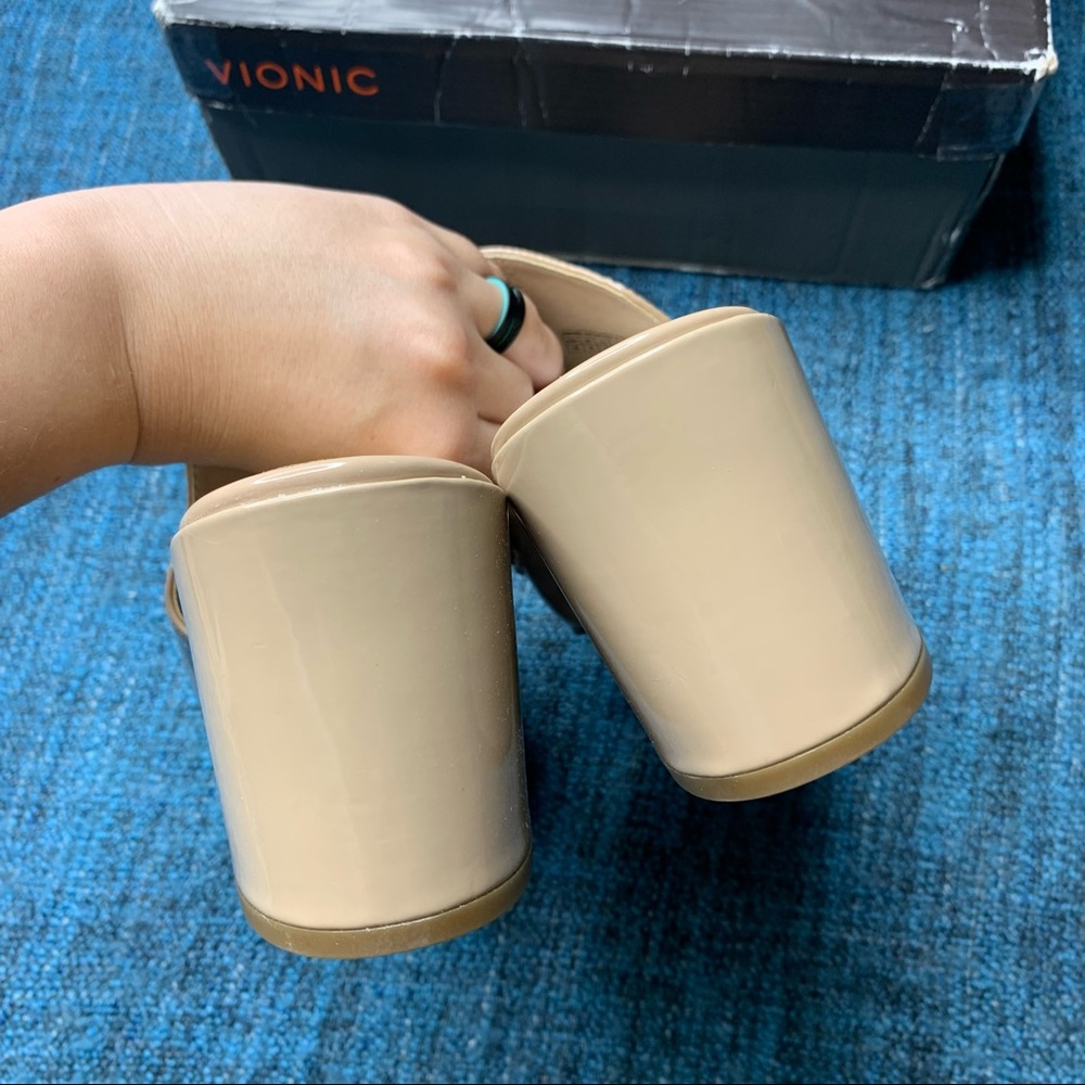 Vionic Plaza Annabel Patent Leather Slip On Heeled Mules in Sand - Picture 5 of 8